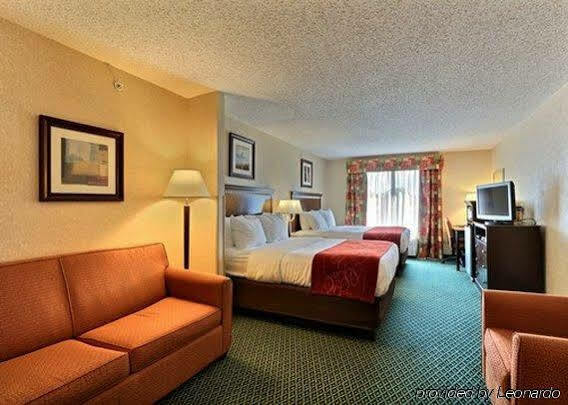 Comfort Suites Canton - Detroit Kültér fotó